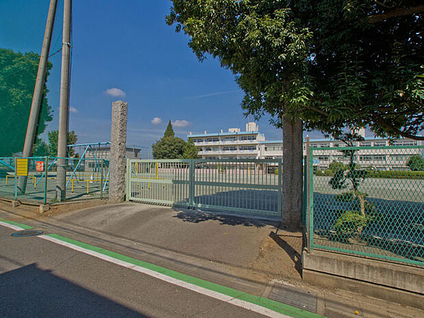 さいたま市立春岡小学校(1500m)