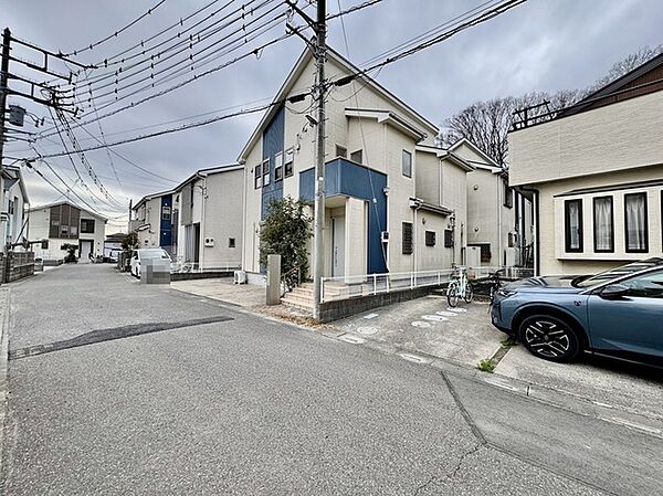 閑静な住宅地で、小さなお子様がいるご家族にも安心。