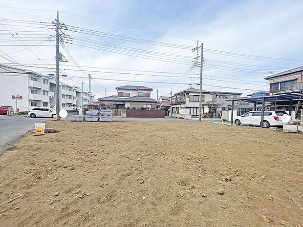 風通し・日当たりに優れる角地。開放感をお楽しみください。