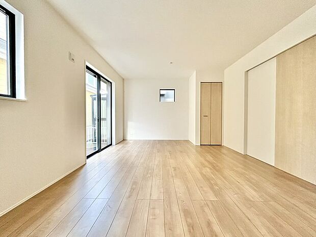 家族団らんの時間も増えそうな、くつろぎのLDK。