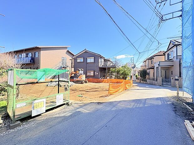 同じグレードで建てられた最寄りの完成物件を、参考にご覧になれます。