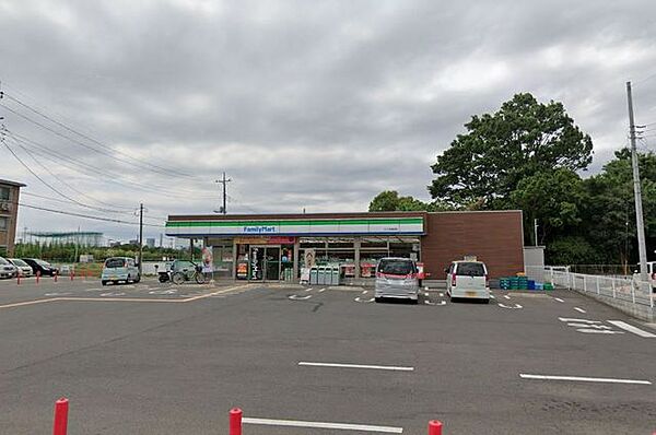 ファミリーマートさいたま蓮沼店（400m）