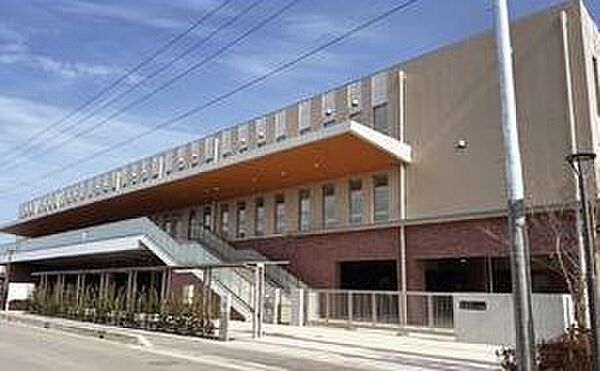 さいたま市立大和田小学校（300m）