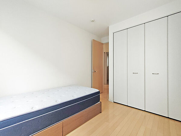 部屋ごとに設けた収納は、住みやすさへのこだわり。