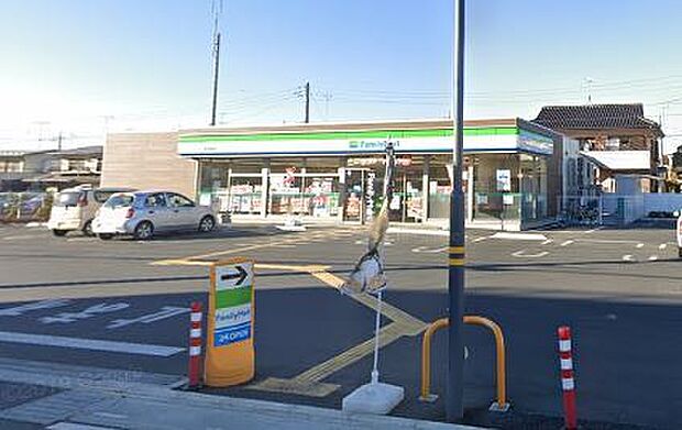 ファミリーマート 春日部米島店(840m)