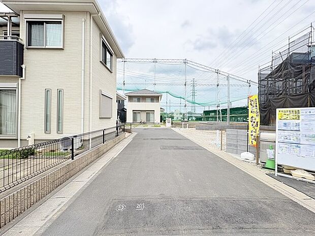 前面道路。