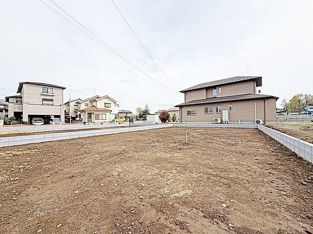 現地をご覧いただきながら、住まいの夢をお聞かせください。