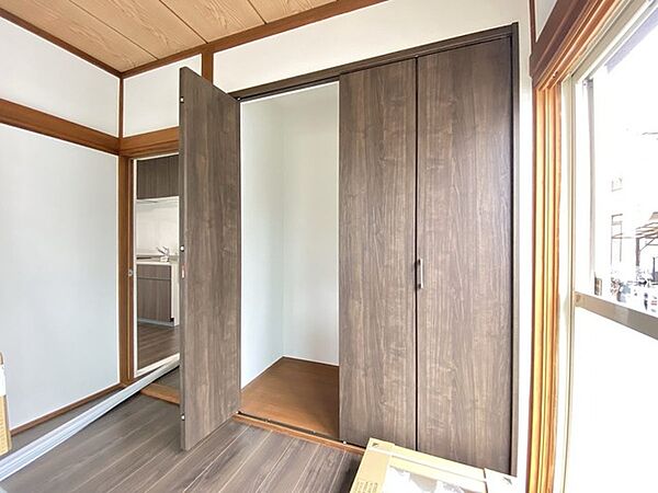 ご家族の思い出も大切にしまっておけるたっぷり収納。