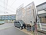 外観：屋上庭園のある家