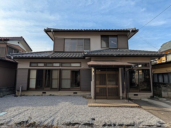 車の通りも少ない閑静な住宅地。子育てにも、第二の人生にも。