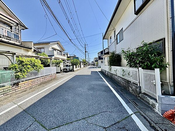 周辺の街並み（80m）