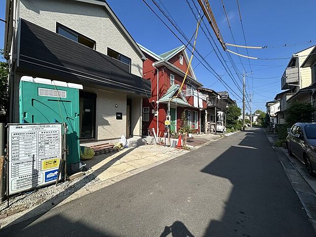 閑静な住宅地で、小さなお子様がいるご家族にも安心。 