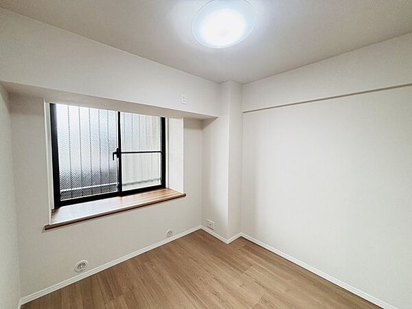 リフォームした各部屋は落ち着いた雰囲気に仕上がっています。