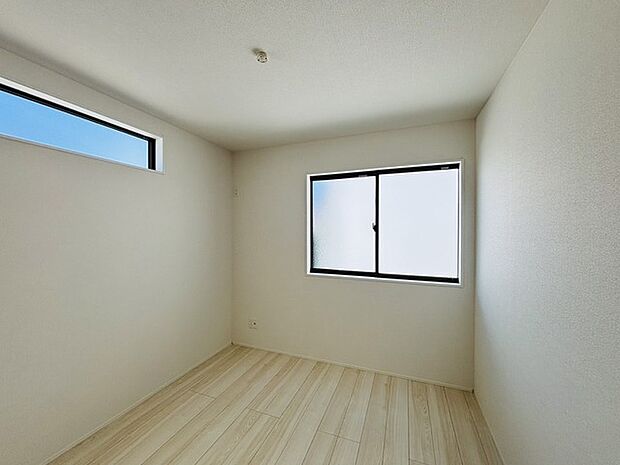 この部屋だれの部屋にしようかな、なんて会話を現地で楽しんでください。