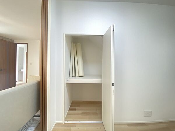 ご家族の思い出も大切にしまっておけるたっぷり収納。