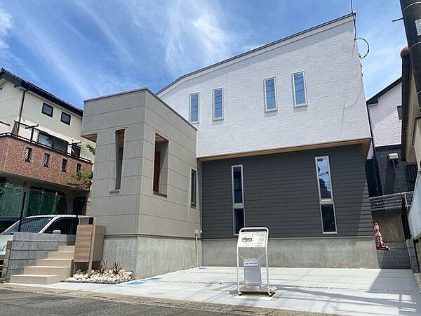 ウェブや資料からでは得られないヒントがたくさん見つかる完成物件です。