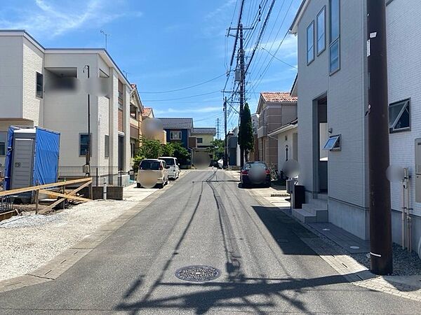 駐車の際の停めやすさがかなり違ってきます。