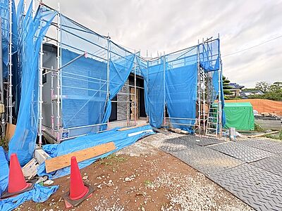 外観:ウェブや資料からでは得られないヒントがたくさん見つかる完成物件です。 外観:ウェブや資料からでは得られないヒントがたくさん見つかる完成物件です。