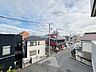 その他：前面の住まいとの距離感があるから、圧迫感を感じません。 