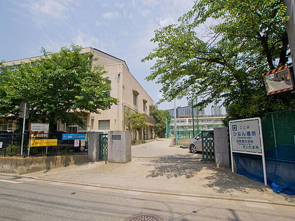 さいたま市立与野東中学校（1350m）