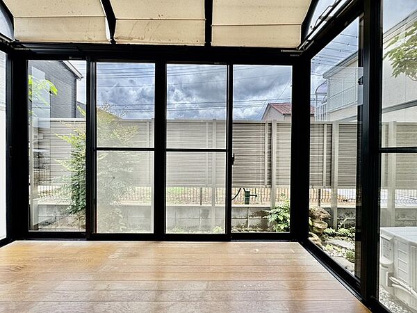 室内を拡大表示