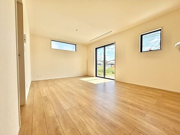 開放感と採光にこだわったLDK。