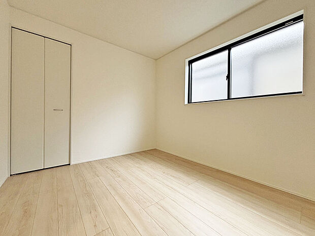 この部屋だれの部屋にしようかな、なんて会話を現地で楽しんでください。 