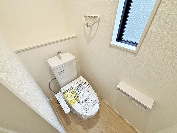 新築戸建てなら今や標準装備は当たり前。気持ちいいウォシュレット機能。 