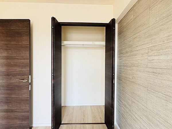たっぷり収納で、お部屋の中はいつもキレイに片付きそうですね。