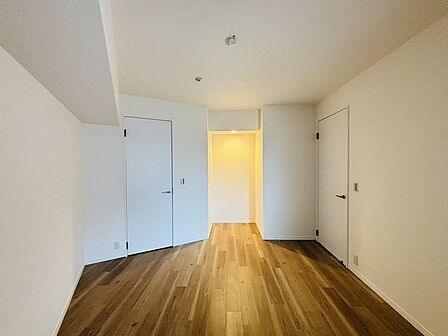 この部屋だれの部屋にしようかな、なんて会話を現地で楽しんでください。