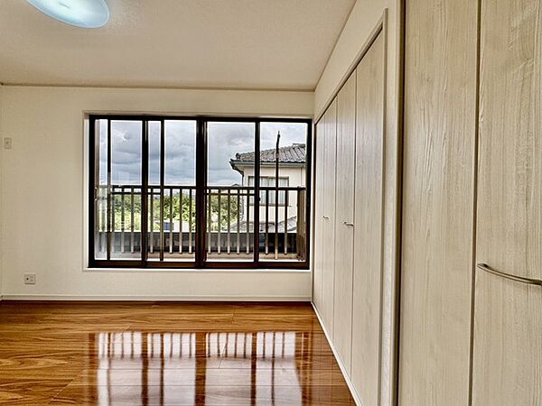 完成物件ですから、実際の生活イメージがつかめます。まずはごゆっくり見てみてください。