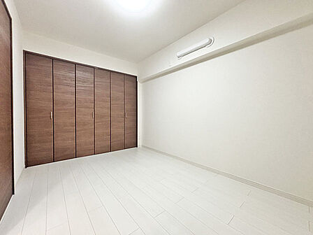 リフォームした各部屋は落ち着いた雰囲気に仕上がっています。 