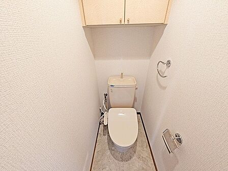 清潔好きには欠かせないウォシュレット機能付き。