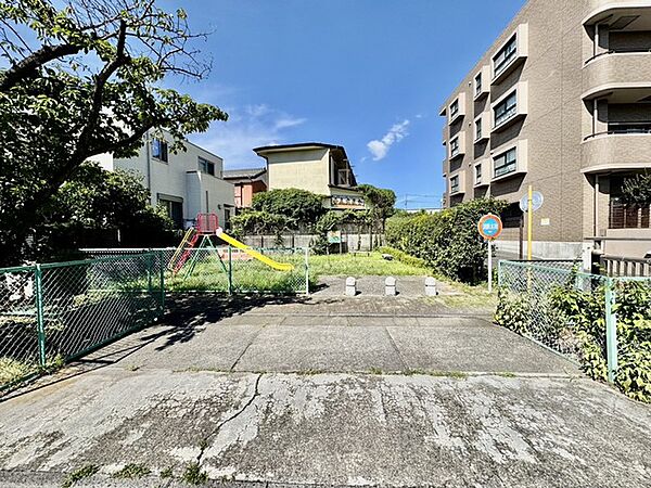 公園（80m）