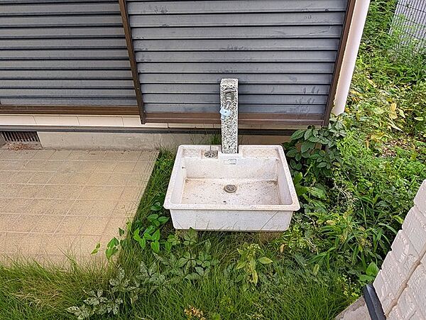 便利な外水栓があります。
