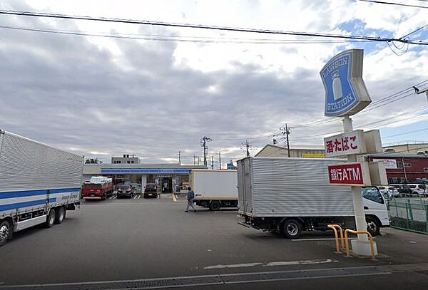 ローソン さいたま岩槻上野四丁目店（480m）
