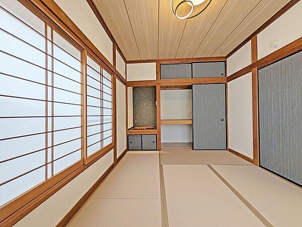 和室の収納は、やっぱり押入れがしっくりきます。