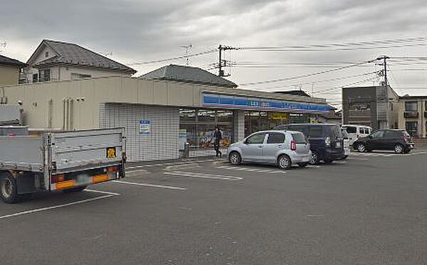ローソン 白岡野牛店（680m）