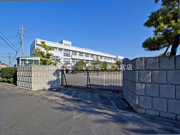 春日部市立豊春小学校（740m）