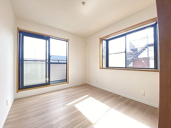 この部屋だれの部屋にしようかな、なんて会話を現地で楽しんでください。