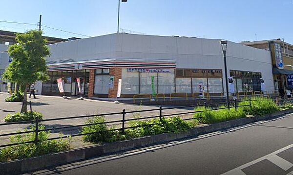 セブンイレブン 久喜東鷲宮駅前店（330m）