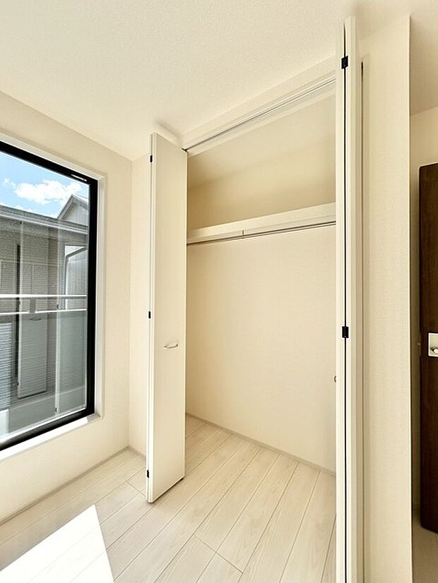 この部屋だれの部屋にしようかな、なんて会話を現地で楽しんでください。