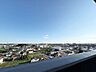 その他：前面の住まいとの距離感があるから、圧迫感を感じません。 