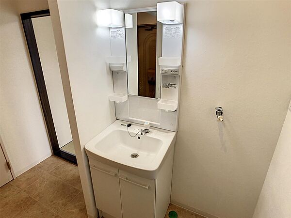 apartment 福島県福島市本内字南古舘
本内（その他）の賃貸情報を見る
物件地図