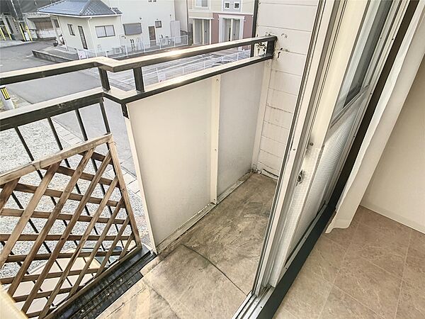 apartment 福島県福島市本内字南古舘
本内（その他）の賃貸情報を見る
物件地図