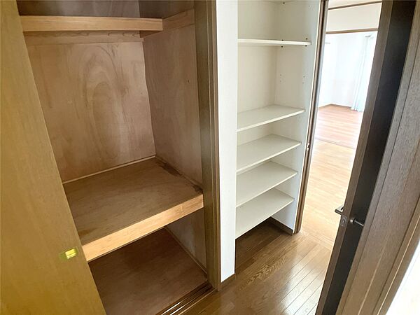 detached 福島県伊達市一本杉

地図を見る