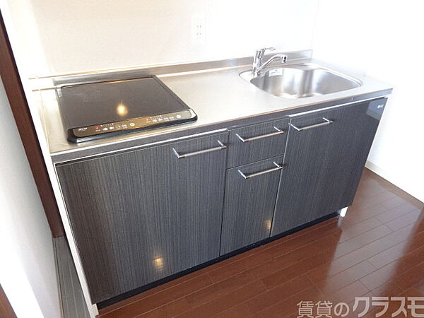 画像5:調理スペースも確保している2口キッチン◎