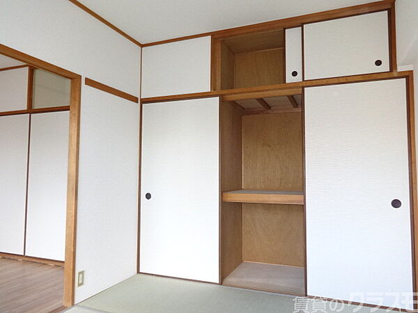 画像18:大容量の収納スペース付き☆お部屋もスッキリ片付きます!