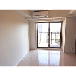 Luxe新大阪SOUTH 3階1Kのリビング/ダイニング