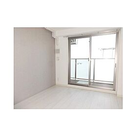 エステムコート新大阪XIリンクス 10階1Kのリビング/ダイニング